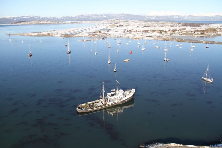 Ushuaia: Heart of the Andes Scenic Helicopter Adventure - The Encajonado River Valley and the mountain landing