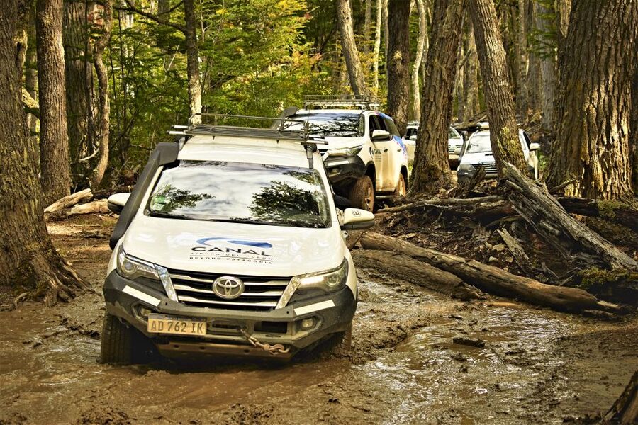 Ushuaia: Off-Road 4X4 Lakes Tour - The return drive and the seven-hour pace