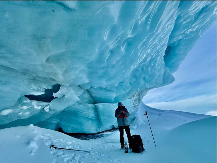 Ushuaia: Ojo del Albino - Full day trekking - What to Pack for a Wet, Cold Mountain Day