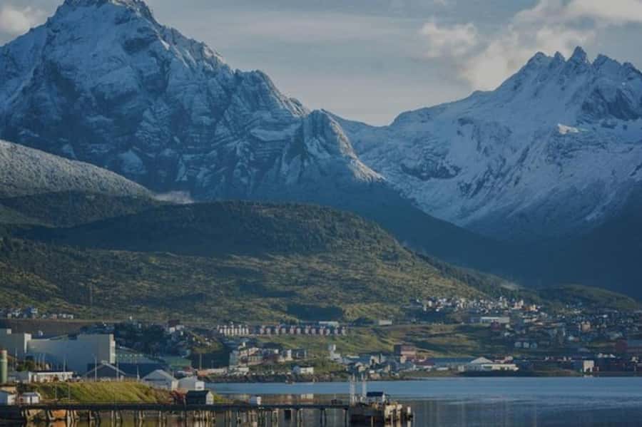 Ushuaia: Shared Experience "Tierra del Fuego" National Park - What happens to the Les Eclaireurs Lighthouse?